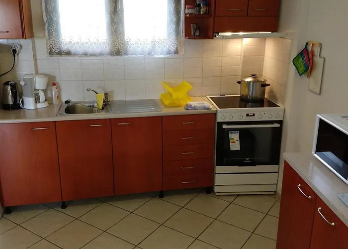 Natalia's ניקיטי