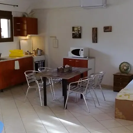 Natalia's * Nikiti (Sithonia)